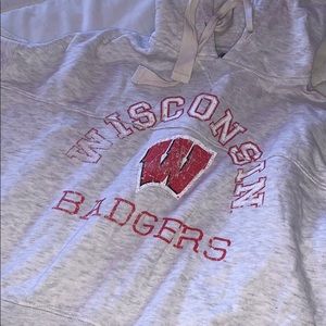 Cropped Wisconsin shirt